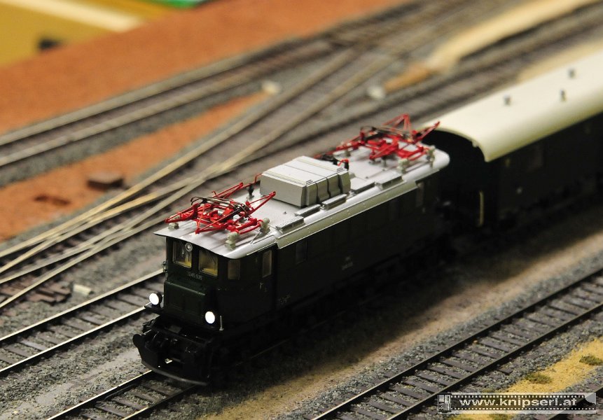 2014.11.23 Spur HO (3)